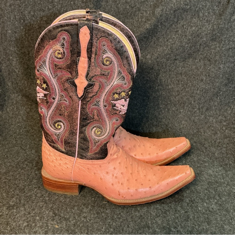EL General pink ostrich print cowboy boots